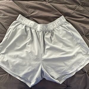 Under Armour Women’s 5in Shorts 1X